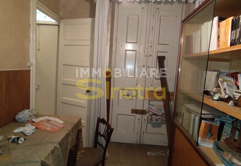 B-491 PATERNO’ – VIA CHIARA (Zona Via Vitt. Emanuele)