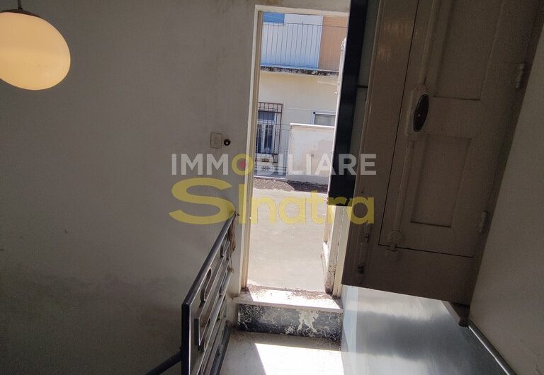 B-491 PATERNO’ – VIA CHIARA (Zona Via Vitt. Emanuele)