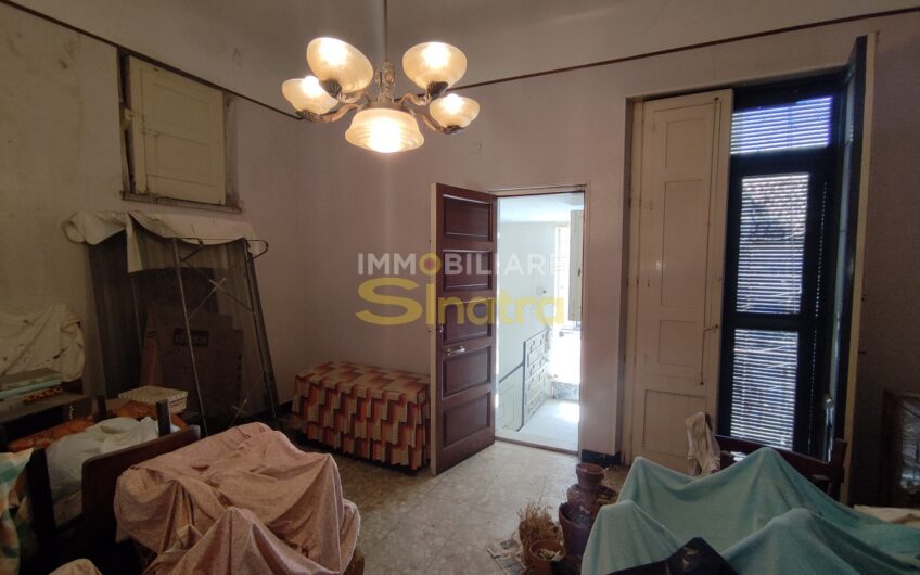 B-491 PATERNO’ – VIA CHIARA (Zona Via Vitt. Emanuele)