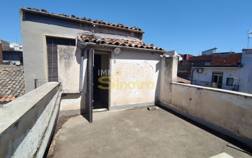 B-491 PATERNO’ – VIA CHIARA (Zona Via Vitt. Emanuele)