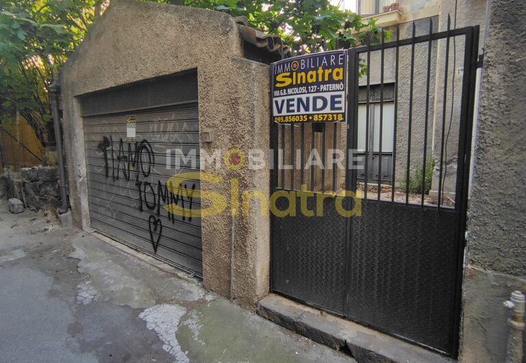 B-491 PATERNO’ – VIA CHIARA (Zona Via Vitt. Emanuele)